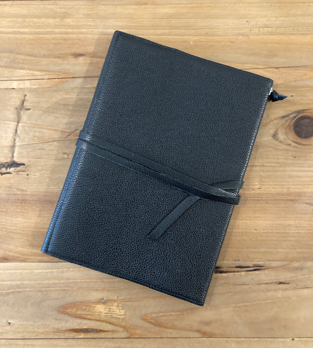 フランス Tourrettes−sur−Loup スミレ村 刺繍カバー付きノート カザフ刺繍 レザーノートカバー[ブラウン①] 革紐巻き留め式 ※ノート